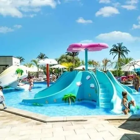Apartment Alezzi Glamour In Pool & Mamaia Nord Navodari