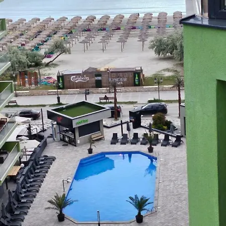 Apartment Alezzi Glamour In Pool & Mamaia Nord *